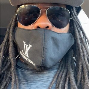 Meet your Posher, Mizzah